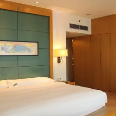 Отель Somerset Riverview Chengdu 4* Студия Делюкс с различными типами кроватей