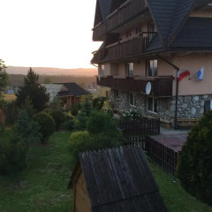 Отель Ośrodek Wypoczynkowy Bernadetta Мурзасихле фото 3