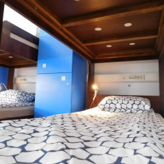Hostel Bureau Кровать в общем номере с двухъярусной кроватью