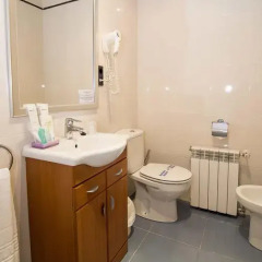 Hotel Puerta Del Oriente 3* Стандартный номер с различными типами кроватей фото 15