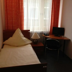Hotel Schwarzer Bär 3* Стандартный номер с 2 отдельными кроватями (общая ванная комната) фото 4
