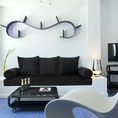 Отель Avant Garde Suites комната для гостей