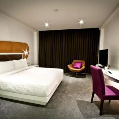 Hotel Icon Bangkok 4* Улучшенный номер с различными типами кроватей фото 6