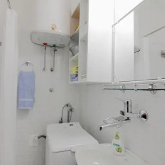 Апартаменты White Apartment ванная