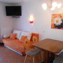 Haus Gatterer In Obertilliach Austria From 277 Photos Reviews