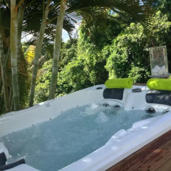 Отель Eden Paradise Spa бассейн