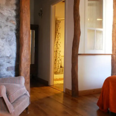Отель Larraenea Bed And Breakfast Лесака интерьер отеля фото 3