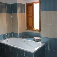 Отель Casa El CastaÑo Алькаудете ванная