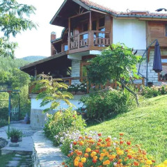 Отель Zhivka House Болгария, Ардино - отзывы, цены и фото номеров - забронировать отель Zhivka House онлайн