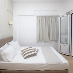Апартаменты Iraklis Studios & Apartments Студия с различными типами кроватей фото 8