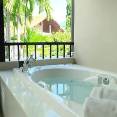 Отель Manathai Surin Phuket Люкс фото 15