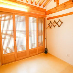 Отель Dalzip Bukchon Южная Корея, Сеул - отзывы, цены и фото номеров - забронировать отель Dalzip Bukchon онлайн фитнесс-зал