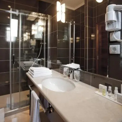 Отель Manjez Exclusive Villa 3* Номер Делюкс с различными типами кроватей фото 5