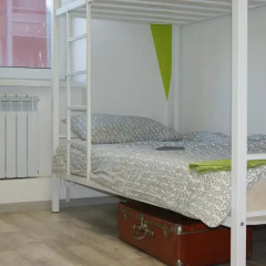 Хостел Оптимист Кровать в общем номере с двухъярусной кроватью фото 7