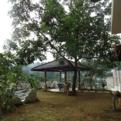 Отель Mountains Edge Holiday Inn & Family Bungalow пляж