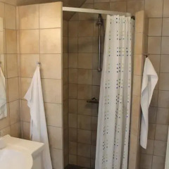 Апартаменты Amalie Bed and Breakfast & Apartments Стандартный номер с различными типами кроватей фото 9