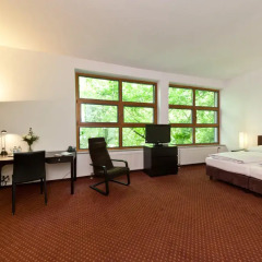 Novum Hotel City B Berlin Centrum 3* Стандартный семейный номер с разными типами кроватей фото 3