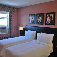 Washington Square Hotel 3* Улучшенный номер с 2 отдельными кроватями фото 2