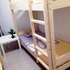 Shenzhen 8090 Hostel East Railway Branch Кровать в мужском общем номере с двухъярусной кроватью фото 2
