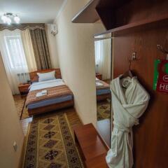 Hotel SunRise Osh Стандартный номер с различными типами кроватей