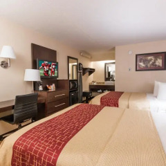 Отель Red Roof Inn PLUS+ Columbus-Ohio State University OSU 2* Номер Делюкс с различными типами кроватей фото 4