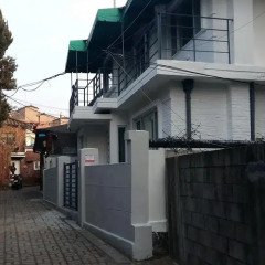 Отель Guest House Julien Стандартный номер с различными типами кроватей фото 35
