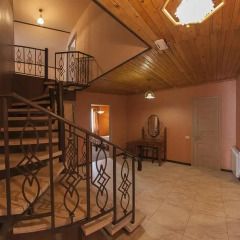 Alpina Hotel фитнесс-зал