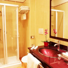 Отель Augusta Lucilla Palace 4* Номер Комфорт с различными типами кроватей фото 4