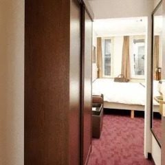 Отель Best Western Dam Square Inn 3* Стандартный номер с двуспальной кроватью фото 4