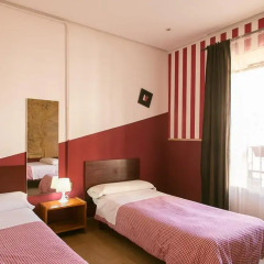 Отель Hostal Abaaly Стандартный номер с различными типами кроватей