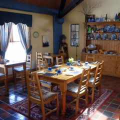 Отель The Courtyard Guesthouse питание