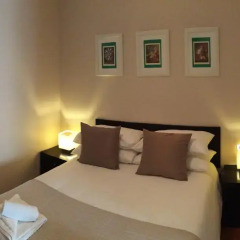 Отель The Capital Boutique B&B Номер Делюкс разные типы кроватей фото 7
