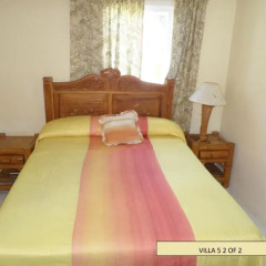 Отель The Crest Conference & Retreat Center 3* Вилла с различными типами кроватей фото 2