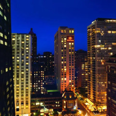 Отель Hilton Suites Chicago/Magnificent Mile вид на фасад фото 2