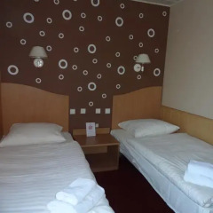 Hotel Atlantis 2* Стандартный номер с 2 отдельными кроватями фото 14