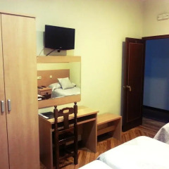 Отель Hostal Avenida Стандартный номер с 2 отдельными кроватями фото 7