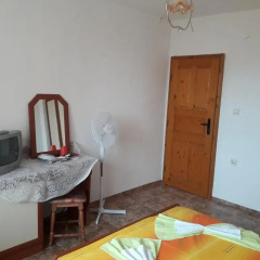 Отель Georgievi Guest House Болгария, Поморие - отзывы, цены и фото номеров - забронировать отель Georgievi Guest House онлайн удобства в номере