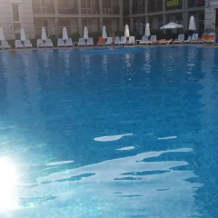 Отель Private Studios in an Aparthotel Болгария, Поморие - отзывы, цены и фото номеров - забронировать отель Private Studios in an Aparthotel онлайн бассейн
