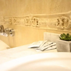 Отель Guest House Taurus Литва, Вильнюс - отзывы, цены и фото номеров - забронировать отель Guest House Taurus онлайн ванная