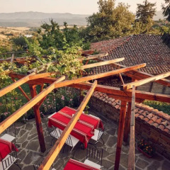 Отель Yovina House Zheravna Сливен бассейн