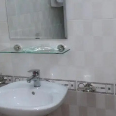 Отель Ha My Hotel Вьетнам, Далат - отзывы, цены и фото номеров - забронировать отель Ha My Hotel онлайн ванная фото 2