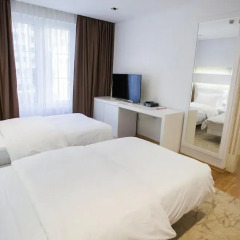 Prestige Hotel Tirana 4* Люкс с различными типами кроватей фото 5
