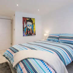 Отель Artist Flat in Camden Town Великобритания, Лондон - отзывы, цены и фото номеров - забронировать отель Artist Flat in Camden Town онлайн комната для гостей фото 2