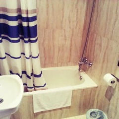 Отель Hostal Avenida Стандартный номер с 2 отдельными кроватями фото 8