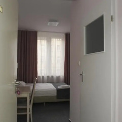 eMKa Hostel Стандартный номер с различными типами кроватей фото 3