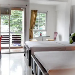 Апартаменты The Nara-ram 3 Suite Boutique Service Apartment Бангкок комната для гостей фото 3