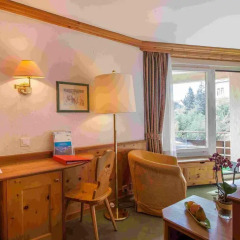 Отель Quadratscha Hotel Швейцария, Самедан - отзывы, цены и фото номеров - забронировать отель Quadratscha Hotel онлайн удобства в номере