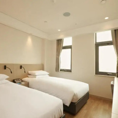 Mayplace Seoul Dongdaemun Hotel 4* Стандартный номер фото 3