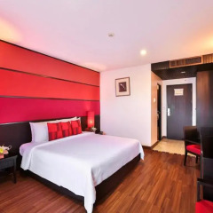 Sunbeam Hotel Pattaya 4* Улучшенный номер с двуспальной кроватью