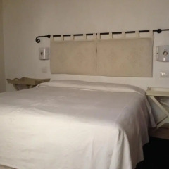 Отель Guest House Il Giardino Segreto 2* Стандартный номер с различными типами кроватей фото 10